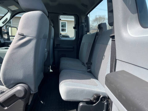 2015 Ford F-350 Super Duty XL