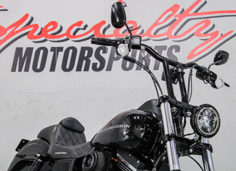 2016 Harley-Davidson Dyna Street Bob