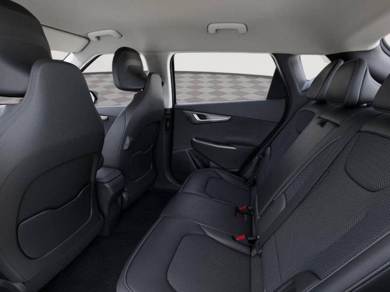 2025 Kia EV6 Light Long Range