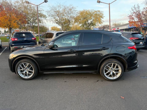 2018 Alfa Romeo Stelvio Ti Sport