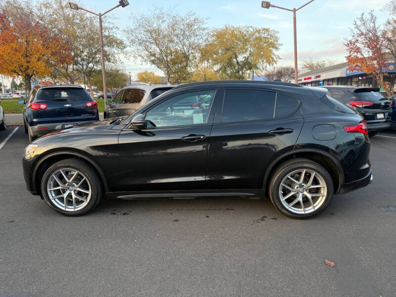 2018 Alfa Romeo Stelvio Ti Sport