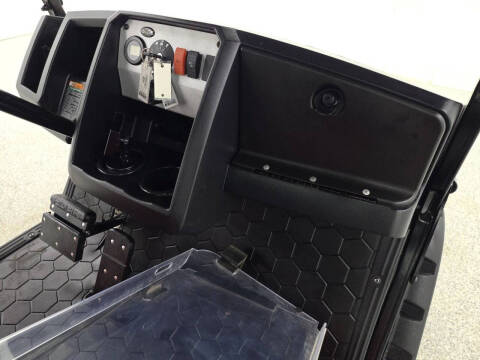 2022 E-Z-GO Express S4 Elite 3.0