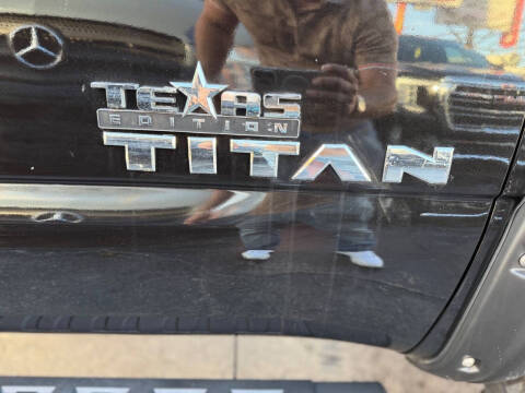 2017 Nissan Titan SL