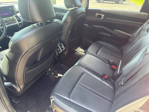 2022 Kia Sorento S