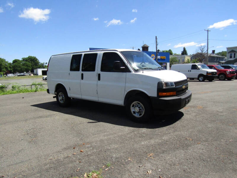 2021 Chevrolet Express 2500