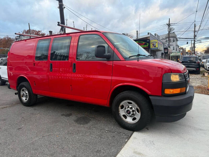 2019 GMC Savana 2500