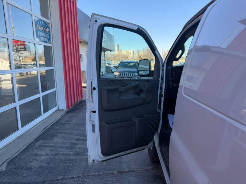2021 Chevrolet Express 2500