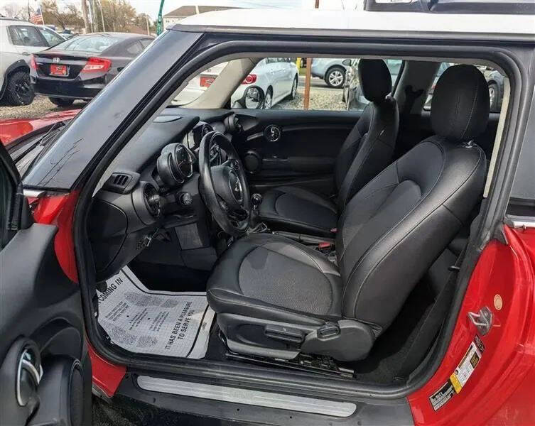 2015 MINI Hardtop 2 Door Cooper