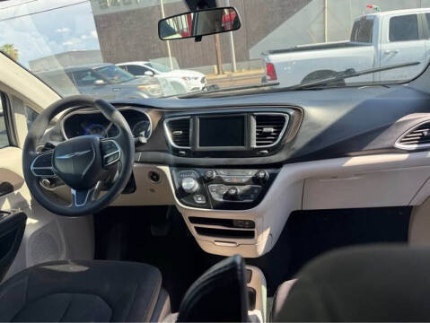 2018 Chrysler Pacifica L
