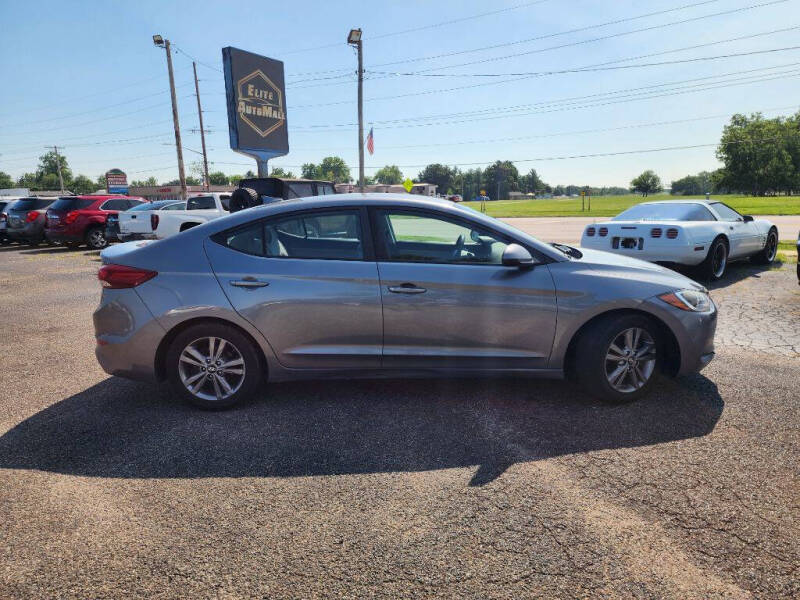 2018 Hyundai Elantra