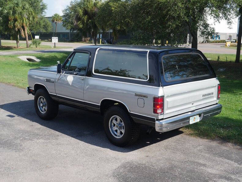 1983 Dodge Ramcharger 150