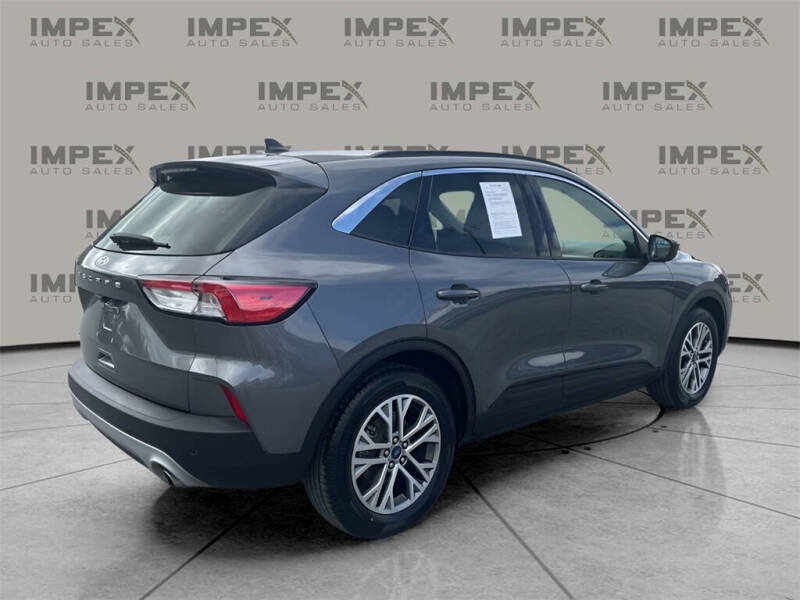 2022 Ford Escape SEL