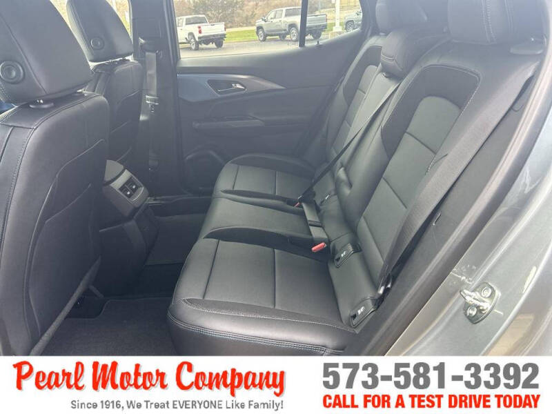 2026 Chevrolet Equinox EV LT 2