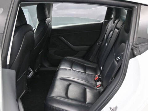 2019 Tesla Model 3 Standard Range Plus