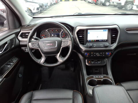 2023 GMC Acadia AT4