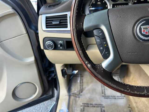 2014 Cadillac Escalade Luxury