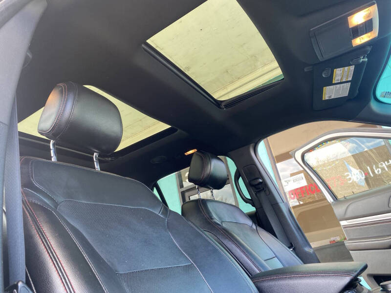 2016 Ford Explorer Sport