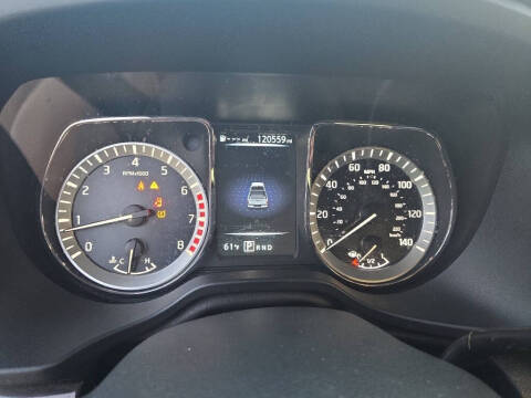 2018 Nissan Titan SV