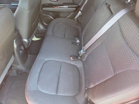 2019 Kia Soul +