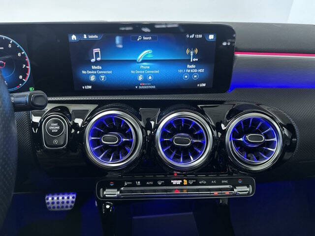 2022 Mercedes-Benz A-Class A 220 4MATIC