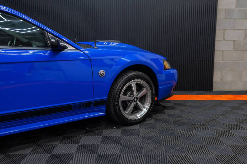 2004 Ford Mustang Mach 1 Premium