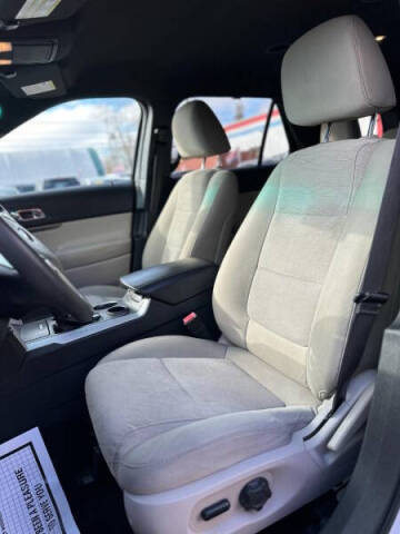 2012 Ford Explorer