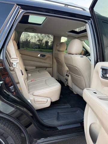 2020 Nissan Pathfinder Platinum