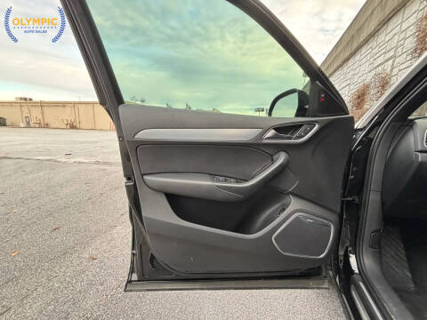 2015 Audi Q3 2.0T quattro Prestige