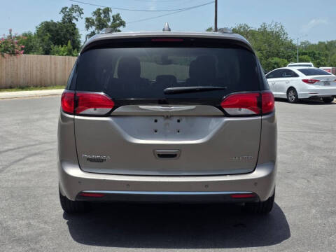 2017 Chrysler Pacifica Limited