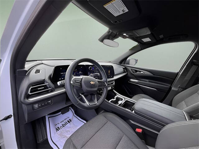 2024 Chevrolet Traverse LS