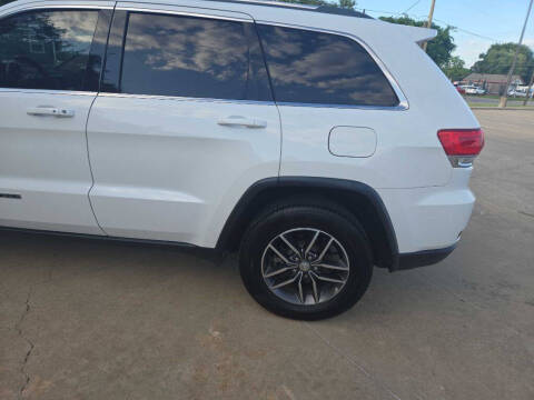 2018 Jeep Grand Cherokee Laredo