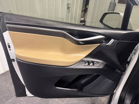 2017 Tesla Model X 75D
