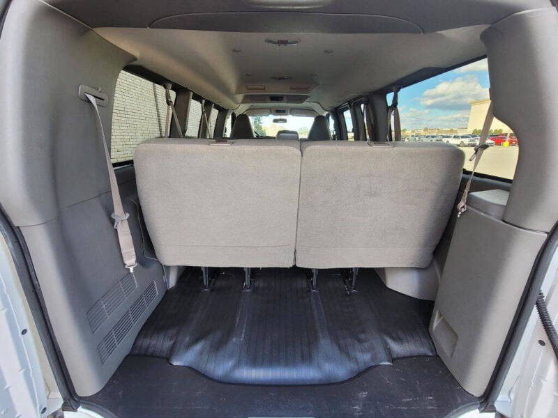 2020 Chevrolet Express LS 2500