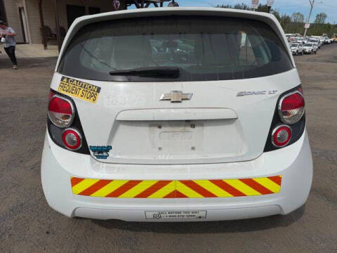 2016 Chevrolet Sonic LT Auto