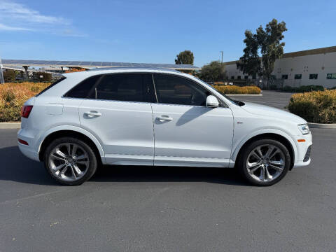 2018 Audi Q3 2.0T quattro Premium Plus