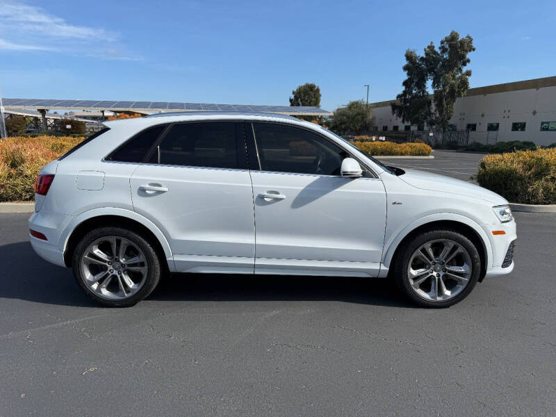 2018 Audi Q3 2.0T quattro Premium Plus