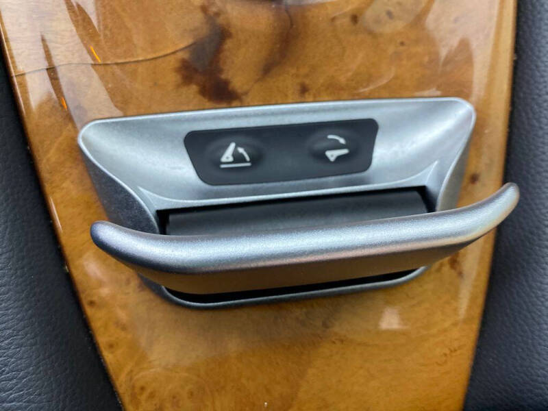 2011 Mercedes-Benz SL-Class SL 550