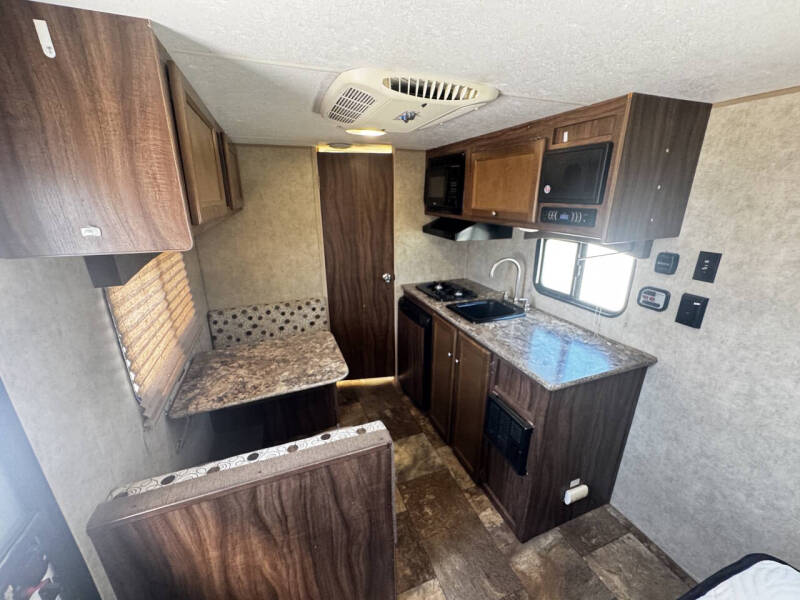 2016 Coachmen RV Clipper