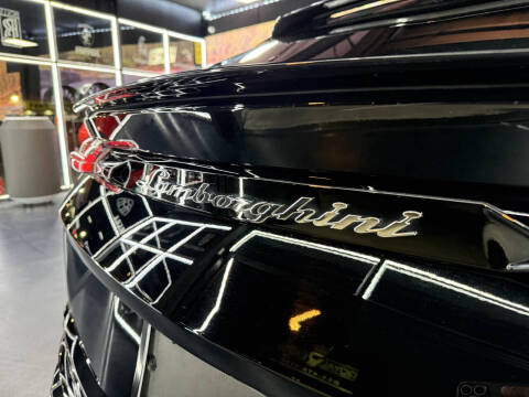 2020 Lamborghini Urus