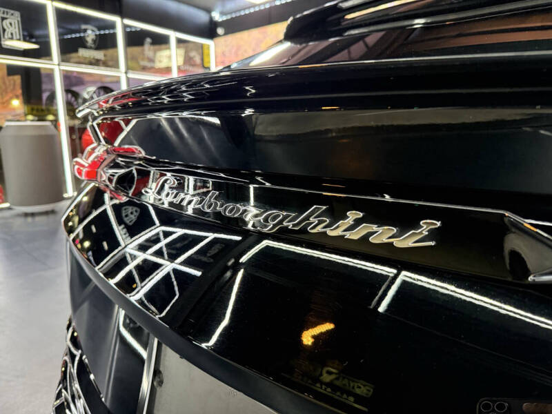 2020 Lamborghini Urus