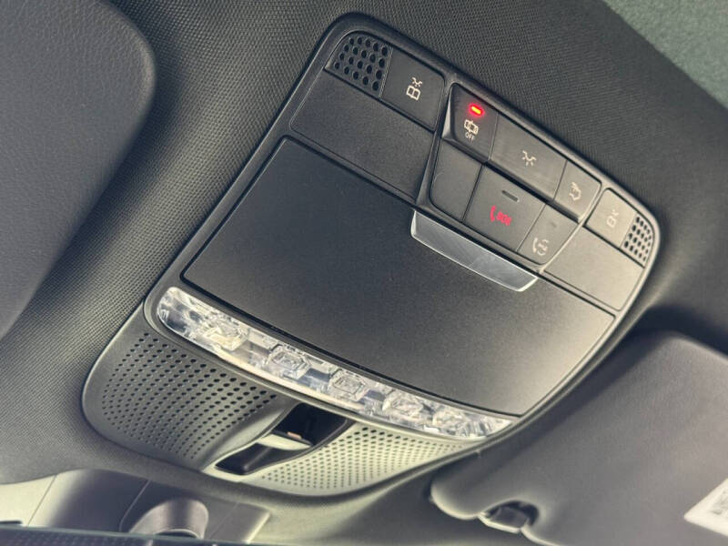 2021 Mercedes-Benz C-Class C 300