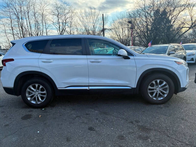 2019 Hyundai Santa Fe SE 2.4L