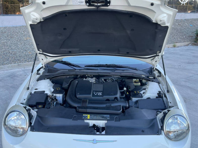 2002 Ford Thunderbird Deluxe