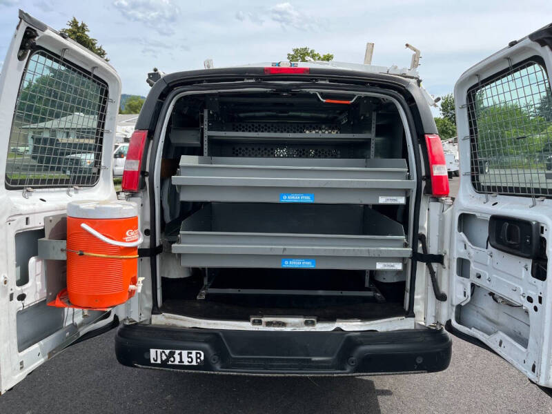 2017 Chevrolet Express 2500