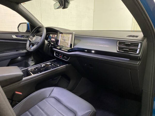 2024 Volkswagen Atlas Cross Sport SEL 4Motion