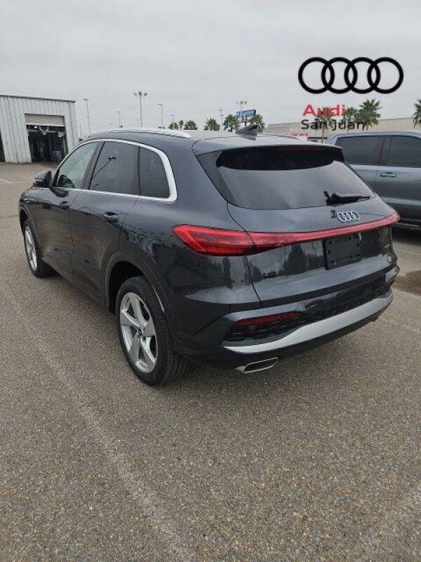 2025 Audi Q5 quattro Premium Plus TFSI