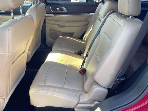 2017 Ford Explorer Limited