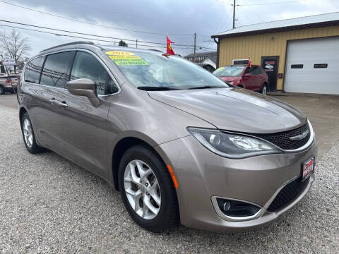 2018 Chrysler Pacifica Touring Plus
