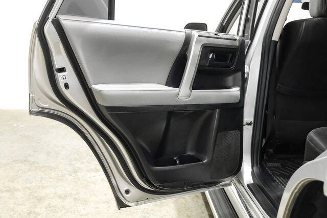 2013 Toyota 4Runner SR5