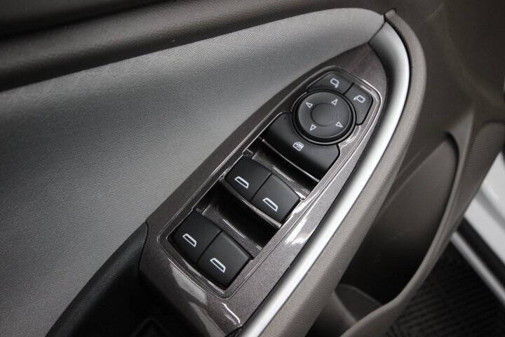 2022 Chevrolet Malibu LS